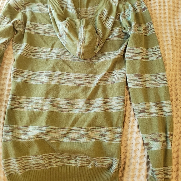 Bella Swan O'Neil Sweater RARE - Picture 2 of 5